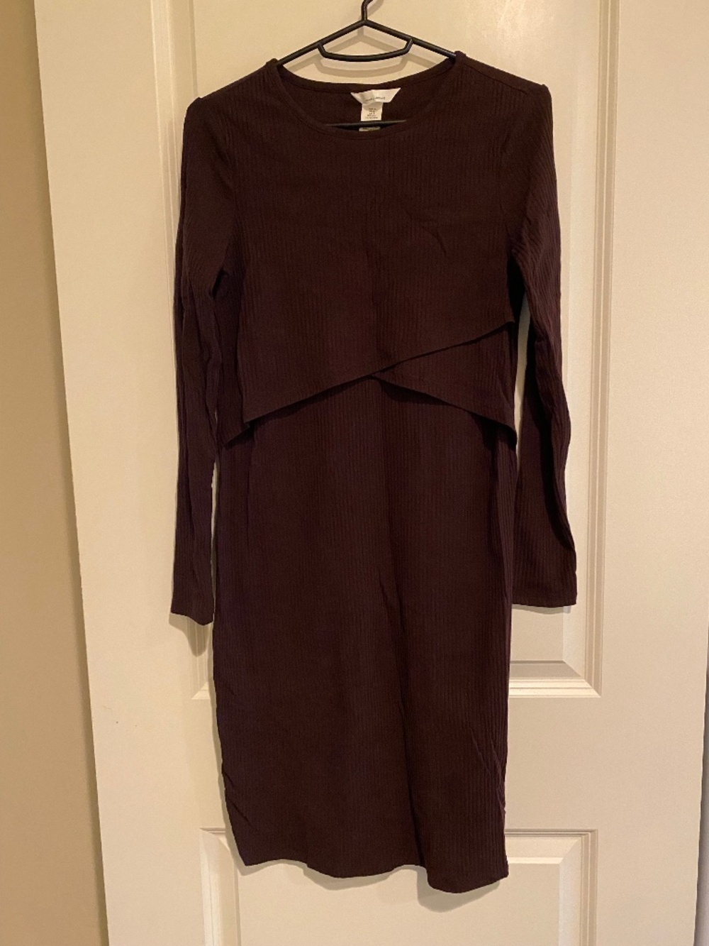 H&M Burgundy Ribbed Maternity Nursing Dress